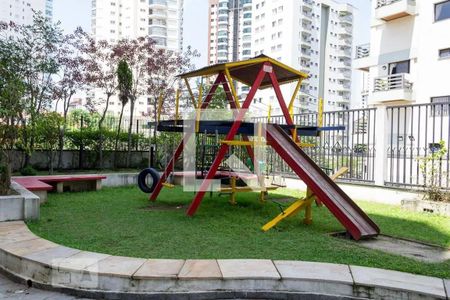 Apartamento à venda com 106m², 3 quartos e 2 vagas Apartamento à venda com 106m², 3 quartos e 2 vagasPlayground