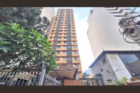 Apartamento para alugar com 66m², 2 quartos e sem vaga Apartamento para alugar com 66m², 2 quartos e sem vagaFachada
