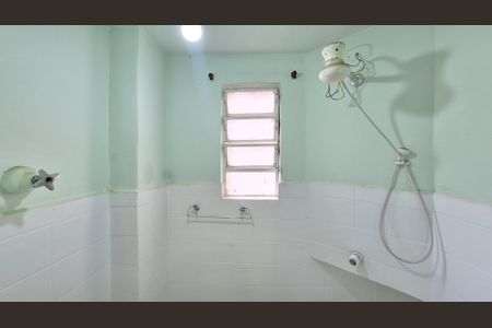 Apartamento para alugar com 66m², 2 quartos e sem vaga Apartamento para alugar com 66m², 2 quartos e sem vagaBanheiro da Suíte