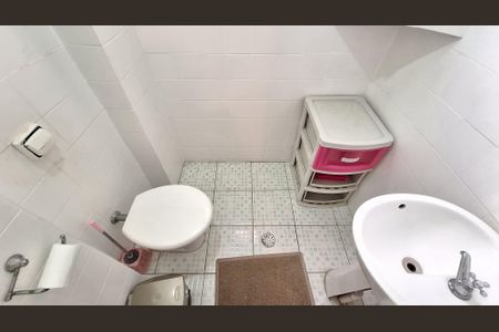 Apartamento para alugar com 66m², 2 quartos e sem vaga Apartamento para alugar com 66m², 2 quartos e sem vagaBanheiro da Suíte