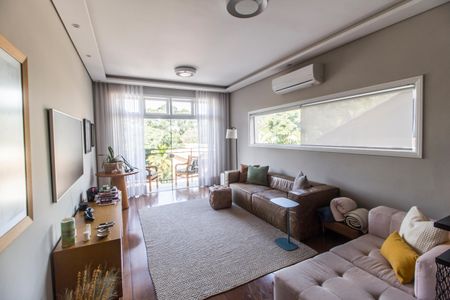 Casa de condomínio à venda com 350m², 4 quartos e 4 vagas Casa de condomínio à venda com 350m², 4 quartos e 4 vagasSala 2