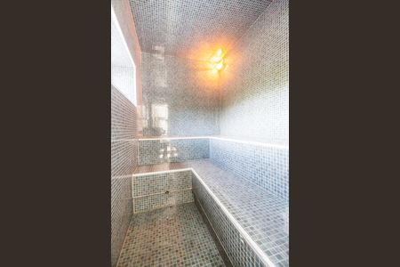 Casa de condomínio à venda com 350m², 4 quartos e 4 vagas Casa de condomínio à venda com 350m², 4 quartos e 4 vagasSauna