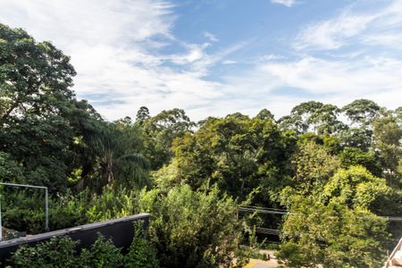 Casa de condomínio à venda com 350m², 4 quartos e 4 vagas Casa de condomínio à venda com 350m², 4 quartos e 4 vagasVista da Suíte