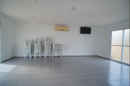 Apartamento à venda com 42m², 2 quartos e 1 vagaÁrea comum - Salão de festas