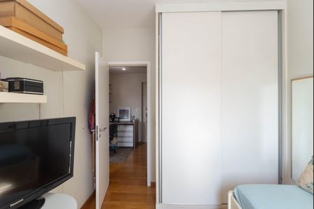 Apartamento à venda com 115m², 3 quartos e 2 vagas Apartamento à venda com 115m², 3 quartos e 2 vagasQuarto 2