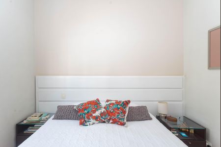 Apartamento à venda com 115m², 3 quartos e 2 vagas Apartamento à venda com 115m², 3 quartos e 2 vagasQuarto 1 Suíte