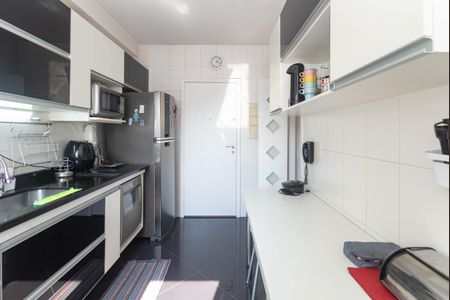 Apartamento à venda com 115m², 3 quartos e 2 vagas Apartamento à venda com 115m², 3 quartos e 2 vagasCozinha