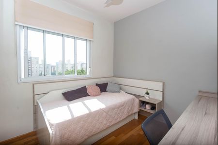 Apartamento à venda com 115m², 3 quartos e 2 vagas Apartamento à venda com 115m², 3 quartos e 2 vagasQuarto 1