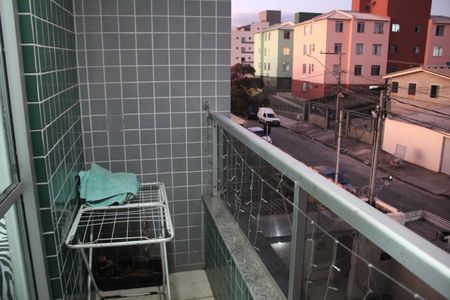 Apartamento à venda com 72m², 2 quartos e 1 vagaVaranda Quarto 1