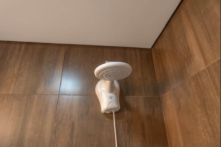 Casa para alugar com 281m², 3 quartos e 7 vagasBanheiro da Suíte 1