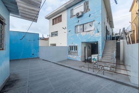 Casa para alugar com 281m², 3 quartos e 7 vagasQuintal 