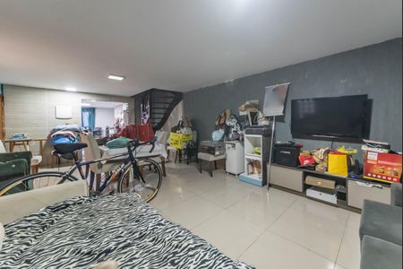 Casa para alugar com 281m², 3 quartos e 7 vagasSala