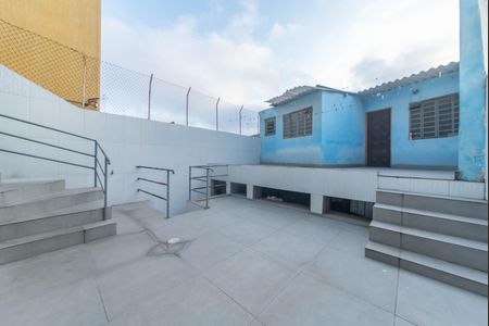 Casa para alugar com 281m², 3 quartos e 7 vagasQuintal 