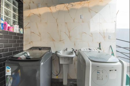 Casa para alugar com 281m², 3 quartos e 7 vagasLavanderia