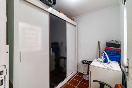 Casa à venda com 170m², 4 quartos e 2 vagasQuarto de serviço