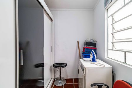 Casa à venda com 170m², 4 quartos e 2 vagasQuarto de serviço