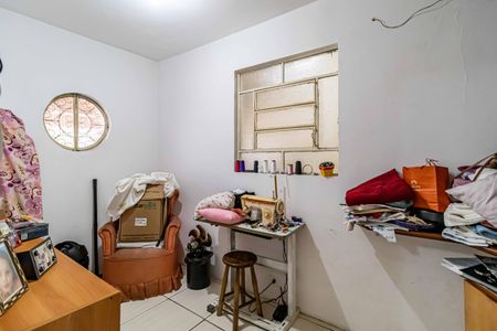 Casa à venda com 170m², 4 quartos e 2 vagasQuarto 01