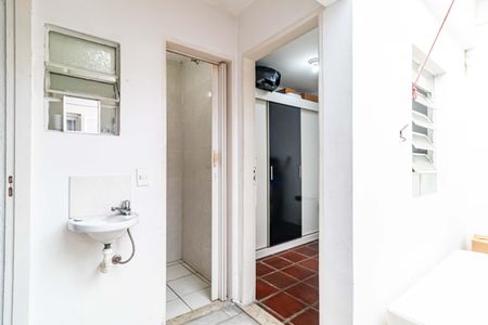 Casa à venda com 170m², 4 quartos e 2 vagasBanheiro de serviço