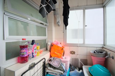 Apartamento à venda com 54m², 2 quartos e 2 vagasÁrea de Serviço