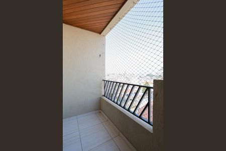 Apartamento para alugar com 57m², 2 quartos e 1 vaga Apartamento para alugar com 57m², 2 quartos e 1 vagaVaranda