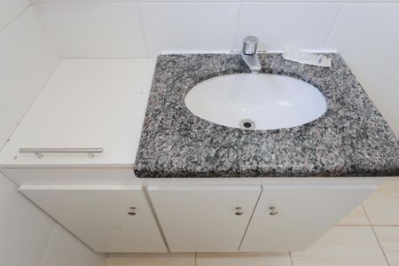 Apartamento para alugar com 57m², 2 quartos e 1 vaga Apartamento para alugar com 57m², 2 quartos e 1 vagaBanheiro