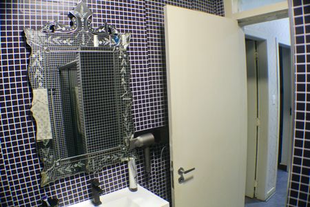 Apartamento à venda com 293m², 4 quartos e 2 vagas Apartamento à venda com 293m², 4 quartos e 2 vagasBanheiro Quartos