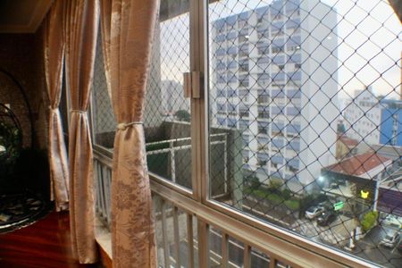 Apartamento à venda com 293m², 4 quartos e 2 vagas Apartamento à venda com 293m², 4 quartos e 2 vagasSala