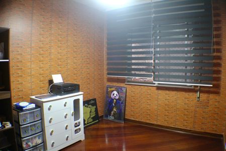 Apartamento à venda com 293m², 4 quartos e 2 vagas Apartamento à venda com 293m², 4 quartos e 2 vagasQuarto 3