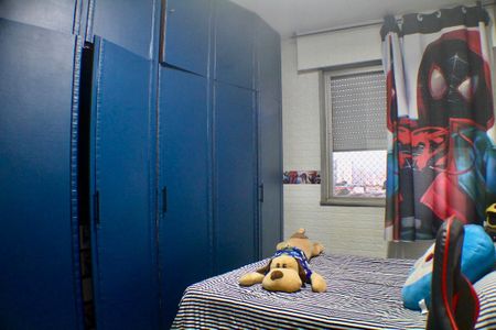 Apartamento à venda com 293m², 4 quartos e 2 vagas Apartamento à venda com 293m², 4 quartos e 2 vagasQuarto 2