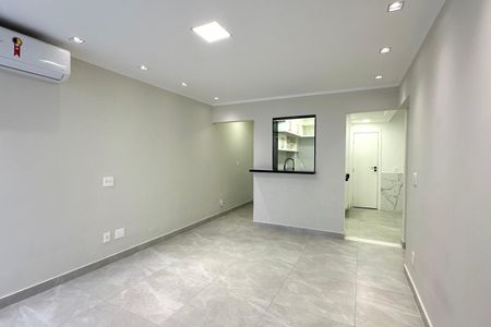Apartamento à venda com 70m², 2 quartos e sem vagaSala