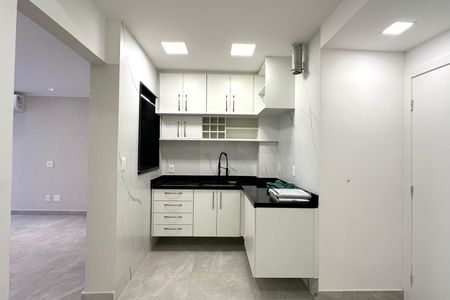 Apartamento à venda com 70m², 2 quartos e sem vagaCozinha