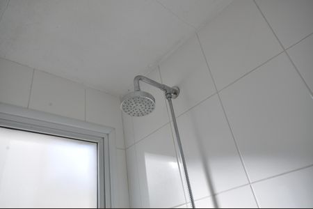 Casa de condomínio para alugar com 240m², 4 quartos e 3 vagasBanheiro Suíte 1