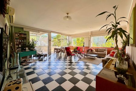 Apartamento à venda com 261m², 5 quartos e 1 vaga Apartamento à venda com 261m², 5 quartos e 1 vagaSala 2