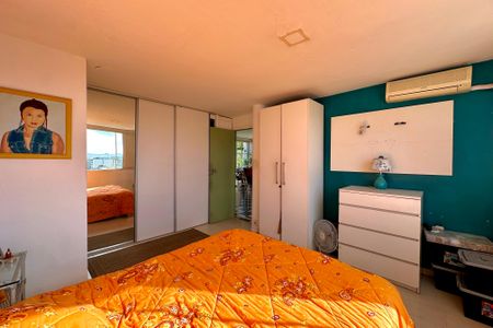 Apartamento à venda com 261m², 5 quartos e 1 vaga Apartamento à venda com 261m², 5 quartos e 1 vagaSuíte