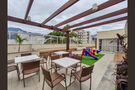 Apartamento à venda com 61m², 2 quartos e 1 vaga Apartamento à venda com 61m², 2 quartos e 1 vagaÁrea comum - Salão de festas