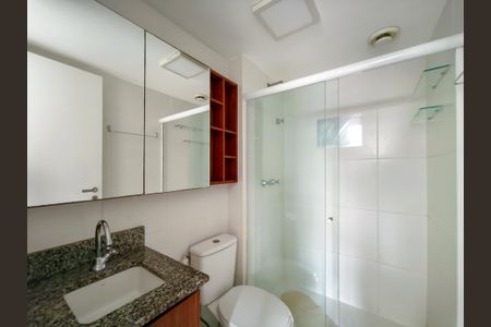 Apartamento à venda com 61m², 2 quartos e 1 vaga Apartamento à venda com 61m², 2 quartos e 1 vagaBanheiro da Suíte