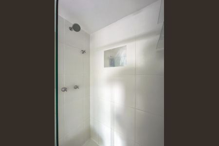 Apartamento à venda com 61m², 2 quartos e 1 vaga Apartamento à venda com 61m², 2 quartos e 1 vagaBanheiro da Suíte