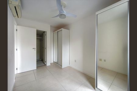 Apartamento à venda com 61m², 2 quartos e 1 vaga Apartamento à venda com 61m², 2 quartos e 1 vagaSuíte