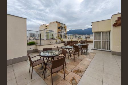 Apartamento à venda com 61m², 2 quartos e 1 vaga Apartamento à venda com 61m², 2 quartos e 1 vagaÁrea comum - Churrasqueira