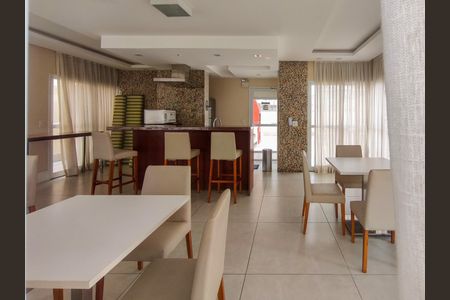 Apartamento à venda com 61m², 2 quartos e 1 vaga Apartamento à venda com 61m², 2 quartos e 1 vagaÁrea comum - Salão de festas