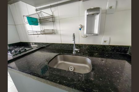 Apartamento à venda com 61m², 2 quartos e 1 vaga Apartamento à venda com 61m², 2 quartos e 1 vagaCozinha e Área de Serviço