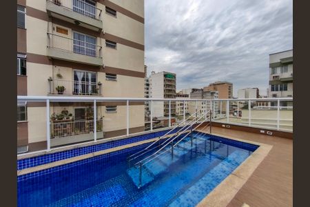 Apartamento à venda com 61m², 2 quartos e 1 vaga Apartamento à venda com 61m², 2 quartos e 1 vagaÁrea comum - Piscina