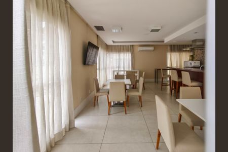 Apartamento à venda com 61m², 2 quartos e 1 vaga Apartamento à venda com 61m², 2 quartos e 1 vagaÁrea comum - Salão de festas