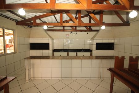 Apartamento à venda com 33m², 2 quartos e sem vaga Apartamento à venda com 33m², 2 quartos e sem vagaÁrea comum - Salão de festas 2