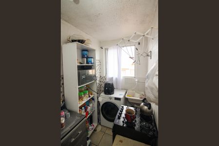 Apartamento à venda com 33m², 2 quartos e sem vaga Apartamento à venda com 33m², 2 quartos e sem vagaCozinha e Área de Serviço