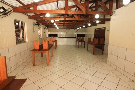 Apartamento à venda com 33m², 2 quartos e sem vaga Apartamento à venda com 33m², 2 quartos e sem vagaÁrea comum - Salão de festas 2