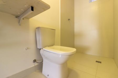 Apartamento à venda com 140m², 2 quartos e 1 vaga Apartamento à venda com 140m², 2 quartos e 1 vagaBanheiro