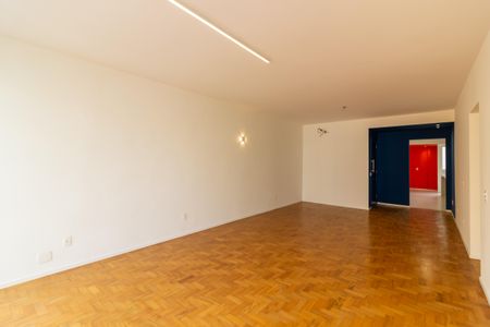 Apartamento à venda com 140m², 2 quartos e 1 vaga Apartamento à venda com 140m², 2 quartos e 1 vagaSala