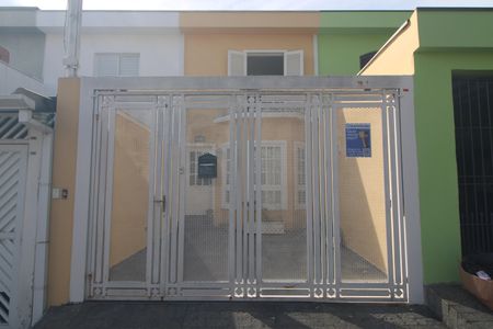 Casa para alugar com 125m², 3 quartos e 2 vagasFachada