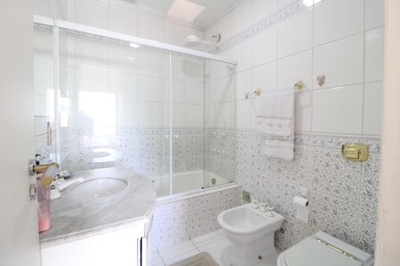 Casa para alugar com 125m², 3 quartos e 2 vagasBanheiro da Suíte